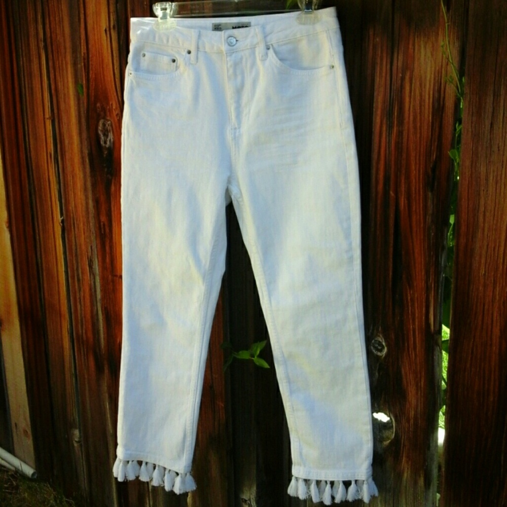 TOPSHOP MOTO Fringed Jeans. NWT